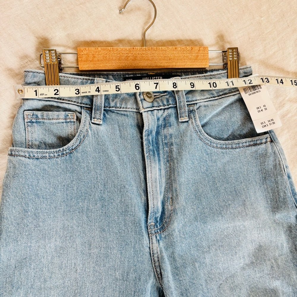 Hollister Light Blue Straight Leg Jeans - Picture 4 of 7
